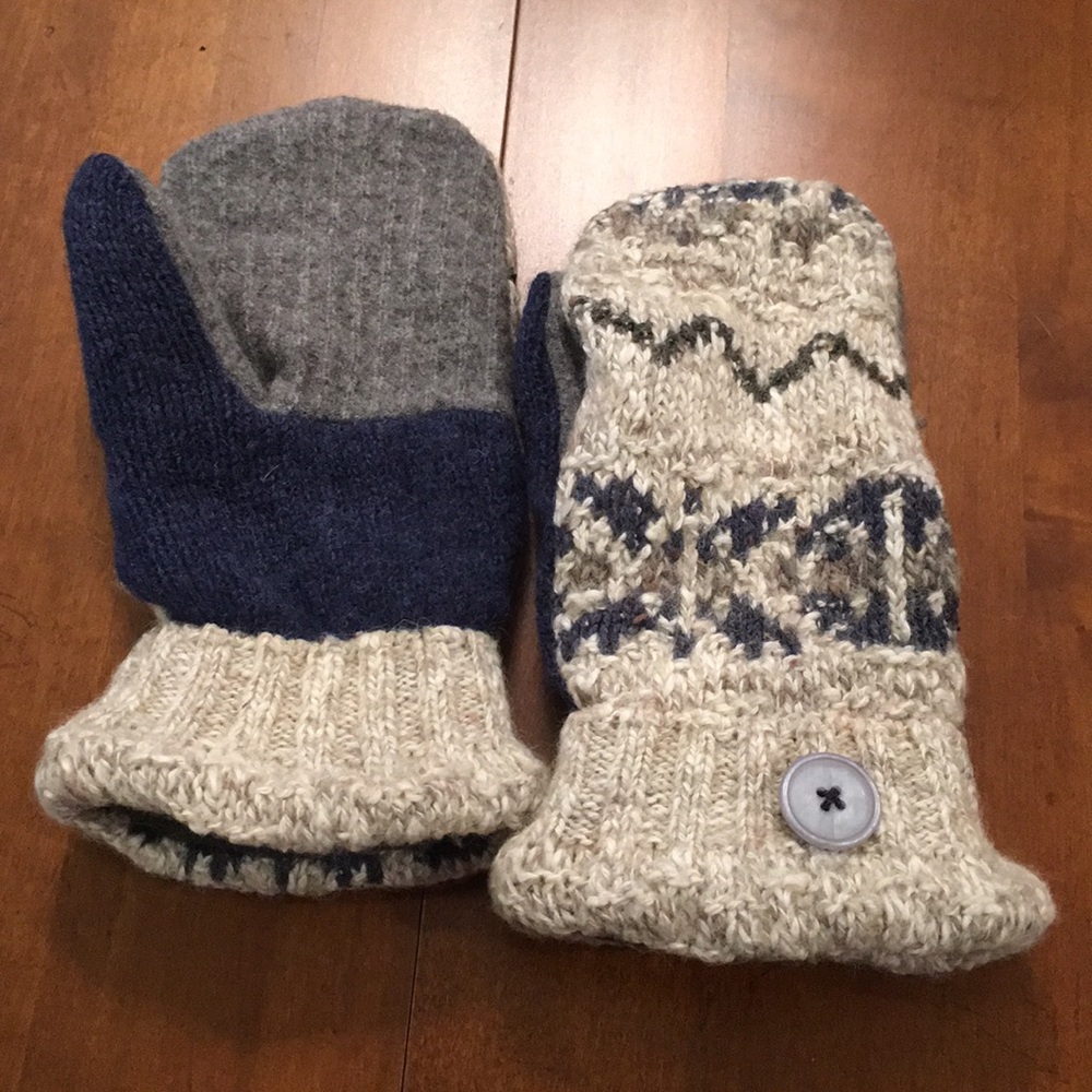mittens